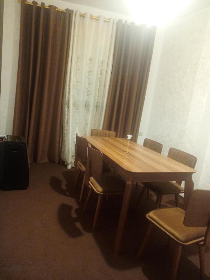 Jarajreh Apartments/ Hotel Karak Ngoại thất bức ảnh