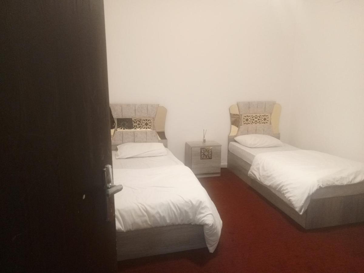 Jarajreh Apartments/ Hotel Karak Ngoại thất bức ảnh